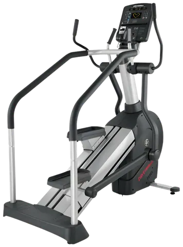 Life Fitness Integrity Series Summit Trainer (Remanufactured)
